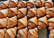 噛むごとに感じる繊細な層、芳醇な発酵バターの香り。極上クロワッサンに感動！【totcha bakery（トッチャベーカリー）】（福岡県・福岡市）