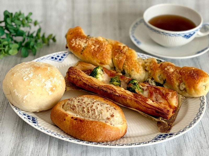『えっ、これ本当にパン？』驚きの食感も。新作デリ・ブレッドシリーズを実食【横浜ベイシェラトン ホテル＆タワーズ ペストリーショップ「ドーレ」】（神奈川県・横浜市）