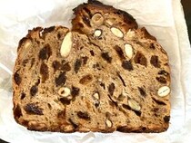 ＜パンめぐ パリ編 ①＞ 古代小麦に拘った力強いハード系が並ぶ【Boulangerie du Nil（ブーランジェリー・デュ・ニル）】（フランス・パリ）