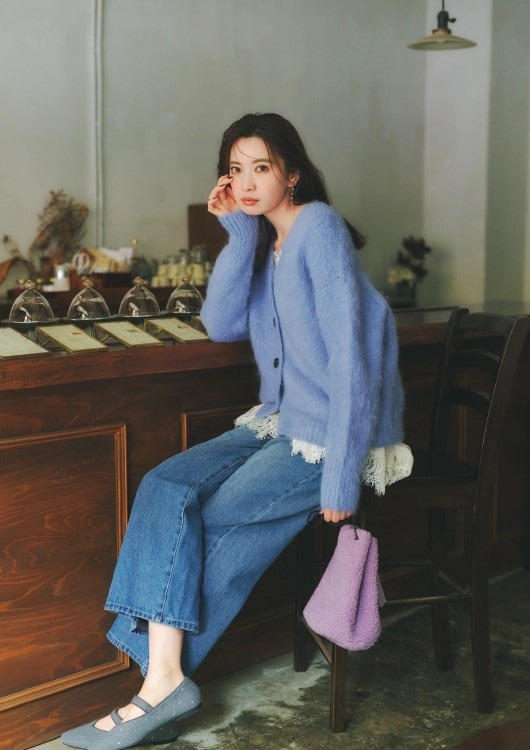 【毎日コーデ】ゆるカーデはトレンドのレースキャミを合わせて色っぽ可愛く♡ 【毎日コーデ】ゆるカーデはトレンドのレースキャミを合わせて色っぽ可愛く♡