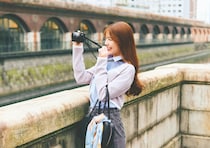いつものシャツを色っぽく♡トレンドシャツとつくるデニムコーデ【毎日コーデ】