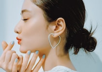 ハートモチーフのアクセで気分高揚♡シンプル&大人可愛いおすすめジュエリー6選