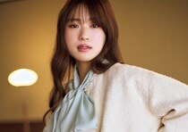 歓迎会で親しみやすさをアピール♡ツイードジャケットを上品に着こなして優しげムードを醸し出す
