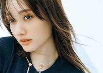 パールアクセは連なったデザインが今期のトレンド！一転投入で手元や顔回りに華やかさをプラス♡