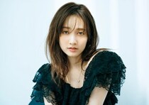 トレンドの〝馬蹄モチーフ〟アクセを身につけて幸運を呼び込むお守りに♡