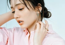 〝変形シェイプ〟のアクセが魅力的♡コーデを引き立てるシンプルデザインが万能