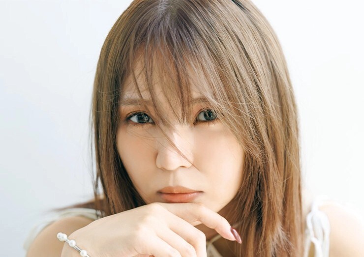 小林由依