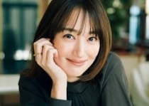 〝メガネ＆モードめアクセ〟でがシャレ感と大人っぽさを両立！「おしゃキャリ派」のらしさを作る名脇役小物