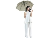雨の日の白も高機能アイテムで怖くない！大人の洗練オールホワイトコーデ【毎日コーデ】