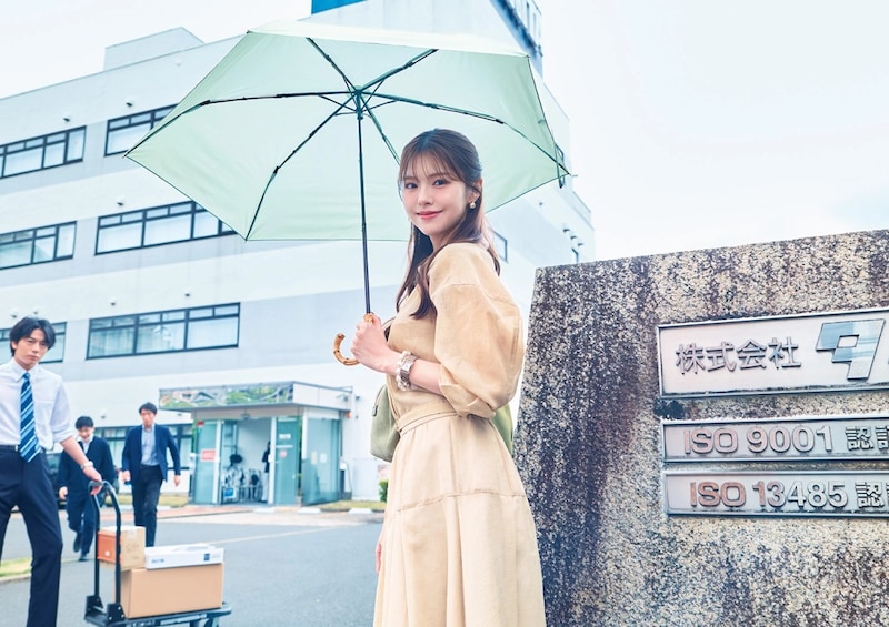 通気性のいいシアー素材で涼やかに♡セットアップでつくる楽ちん通勤コーデ【毎日コーデ】