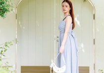 どこか懐かしさを感じるデザインにきゅん♡華奢見え柄別キャミワンピ