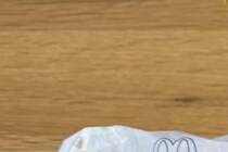 小学校が突然“休校”になるも……　ママ「本日の給食はこちら」→思わぬ光景に「大人もテンション上がる」「羨ましい」