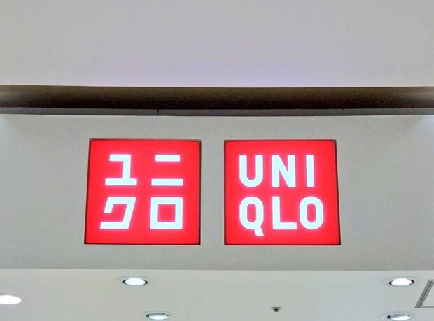 「発売前からこれは買おうと狙ってた」ユニクロCの“異素材コンビワンピース”が高評価　「購入して大正解」「上品で高見え」「着回しも楽しみ」「細く見えるよと母も絶賛」