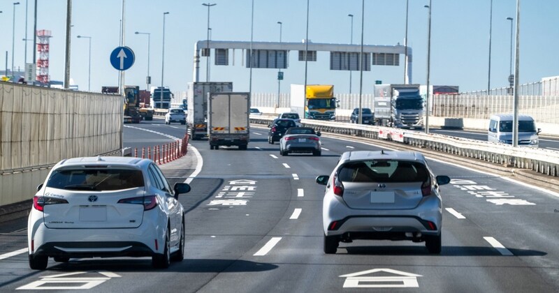「えぐい」「運賃すごいことになりそう」　閉会迫る万博、朝からタクシー大渋滞→“とんでもない行列”に国交省「気を付けて」