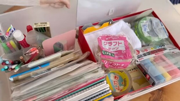 “30年溜め続けた文具”、断捨離したら……驚きの結果に「やる気が出てきました」「一緒に整理している気持ち」