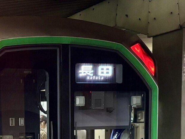 “万博会場につながる地下鉄”の運転席を見たら……　「朝からこれは笑う」衝撃の光景が570万表示「どうしてこうなった」