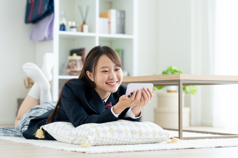 「かわいい×トレンド総合」ランキング！　2位は「ろこまこあこ」、1位は？