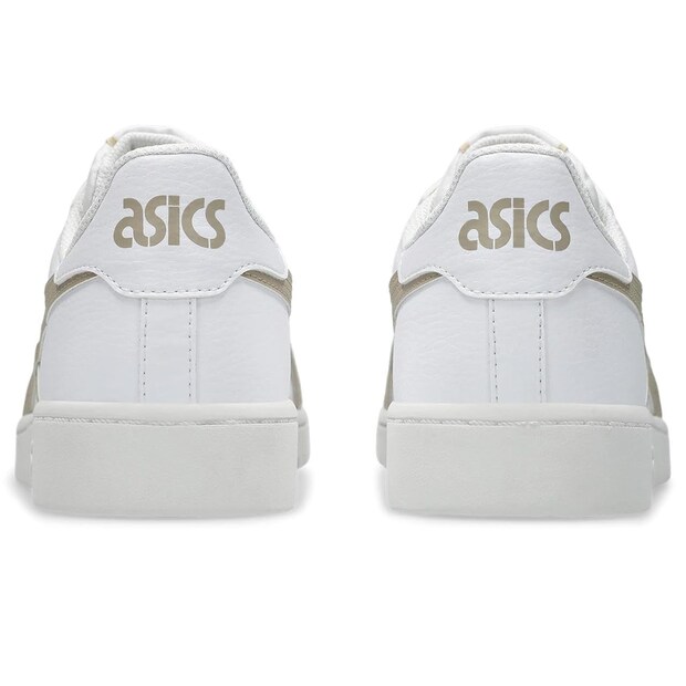 「何種類も持ってます」 アシックスの“軽いスニーカー”に絶賛の声 「軽くて歩きやすい」「丈夫で長持ち」「オーソドックスなデザインも好き」