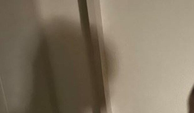 夫に寝かしつけを任せ1時間経過→見に行くと……　「危ないですね」ママ絶句の“光景”に共感「頑張りや！」