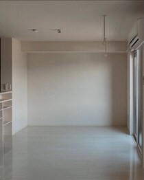 1人暮らし男子、“1LDK”に入居して100日後……　“カフェ風”お部屋作りに反響「憧れます」「次は古民家和風なお部屋を」