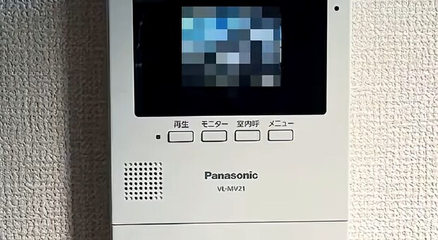 「皆そうだと思ってた」ズボラ母、家に宅配便が来ると……　共感続々の“苦肉の策”に「置き配の時代に感謝」「わかりすぎます」