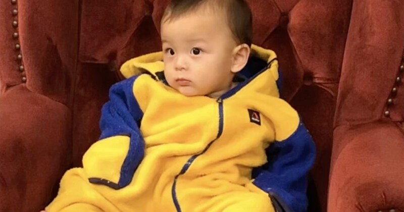 「7人兄弟の末っ子」として生まれた、生後4カ月の赤ちゃん→6年後……「成長はや」 思わぬ“現在の姿”に仰天「お兄ちゃんとそっくり」