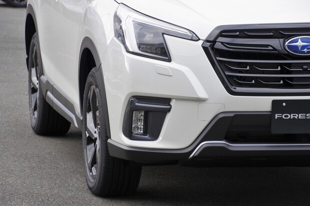 「スバル」の人気車種ランキング! 2位は「スバル レヴォーグ」、1位は?【2025年10月・カーセンサー調べ】