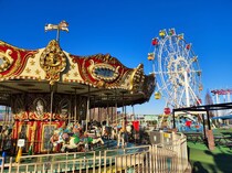 【女子小学生が選ぶ】今一番行きたい「テーマパーク」ランキングTOP5！　第1位は「ちいかわパーク」【2025年最新調査結果】