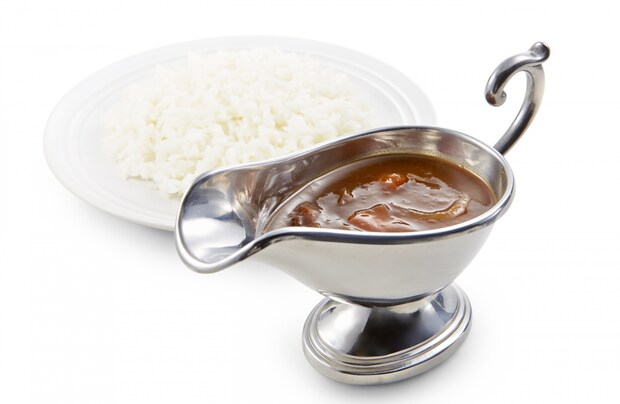 【50代が選ぶ】最高にうまいと思う「カレールー」ランキング！　第2位は「ゴールデンカレー（S＆B）」、1位は？