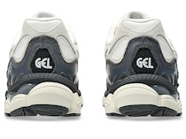 【画像：アシックス“クッション性が最高なスニーカー”】