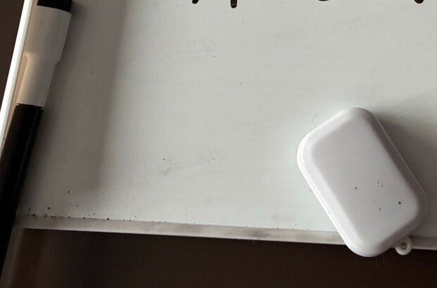 夫「妻が家を出ていきました」→残されたまさかのメッセージが750万表示「書き方ぁぁあ！」「センス最高」「笑えます！」