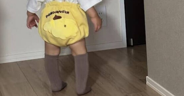 1歳息子の“サンリオコーデ”→ママの編み物を合わせたら……　まさかの姿に「見かけたら手振っちゃいます」「天才ですか？」