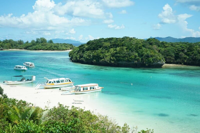 【関東在住者に聞いた】沖縄県のライバルだと思う「都道府県」ランキング! 2位は「鹿児島県」、1位は?