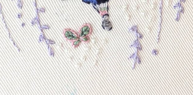 「鬼滅の刃」胡蝶しのぶを“刺しゅうで表現”　胸がキュッとなる仕上がりに「こんな切ないアート初めて……」「美しくも儚い」と反響