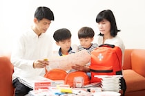 【防災グッズ】買って良かった頼れる6品！　大雨・洪水による災害に備える「防災リュック」「バッテリー」などを紹介！