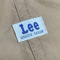 「荷物が結構入ります。かなり高評価です」Lee（リー）の“大容量2WAYトートバッグ”に絶賛の声　「かわいいデザインで機能的」「小物入れもあって◎」