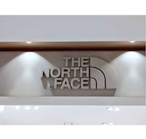 「レインブーツに見えない」ザ・ノース・フェイスの“レインブーツ”が人気　「ほかにはないスタイリッシュさ」「軽く、歩きやすくかっこいい」