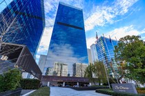 「ホテルオークラ」のエコバッグがカラフルで上品かわいい！　「大容量で保温・保冷機能も」「シンプルなのに目を引く」「さりげないロゴも◎」