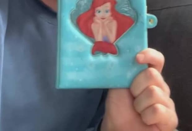 昔のプリ帳を発見→中身を見たら……　思わず声が出る“人間模様”に「ヤバくない！？」「ちょっと待って！！」