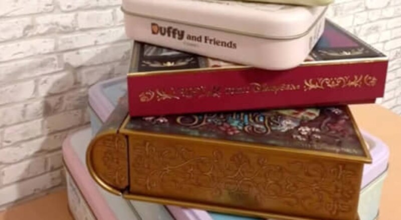 三姉妹ママ、捨てられないディズニーのお菓子缶にフェルトを詰めて……　あっと驚くアイデアに「天才」「商品として売ってそう」