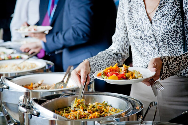 「静岡県のビュッフェ・バイキングの名店」あなたが一番好きな店はどこ? 富士山や駿河湾を眺めながら食事が楽しめるお店などを紹介!