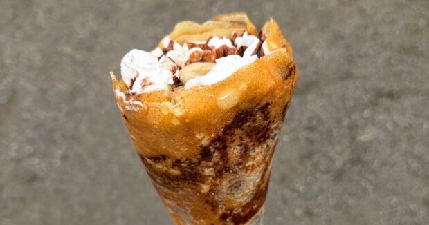 クレープをよく見ると……「え！？？」　思わず目の錯覚を疑う光景が1700回表示「超能力者でやばい」