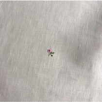 たった1輪の“小さな小さなバラ”の刺しゅう→1年後……　「うわー！」驚きの仕上がりに「根気に脱帽」「尊敬します」