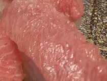 誕生日の息子「すし食べたい」→鮮魚店主の父が用意したのは……　“普通の家じゃ絶対用意できない”プレゼントに「超うらやましい」