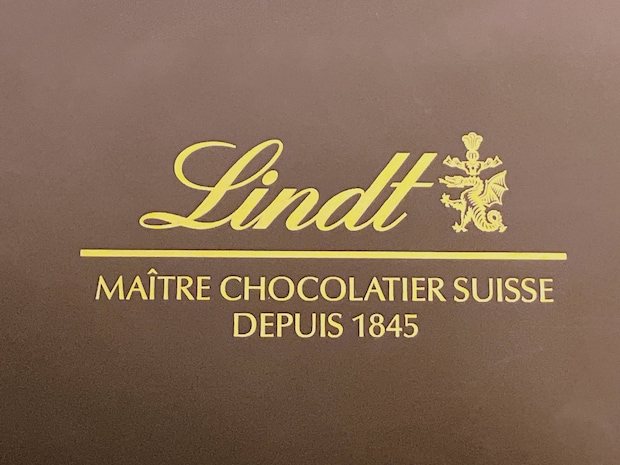 「毎日幸せになる」リンツの“自分で作れるアドベントカレンダー”が外れなしと絶賛 「間違いないうまさ」「クリスマスまで頑張れそう」と絶賛