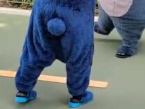 コロナ禍のディズニーで涙をのんだ男性→3年後……　“夢をかなえた”奇跡の瞬間に「いいなぁ」「見てるこっちまで幸せ」