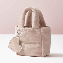 付録は「ジル バイ ジルスチュアート」のキュートなファーバッグ！　『sweet』2025年12月号発売