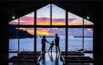 全国の「絶景温泉・ホテル」ランキング！　2位は「函館湯の川温泉　海と灯」、1位は？」【温泉総選挙2025】