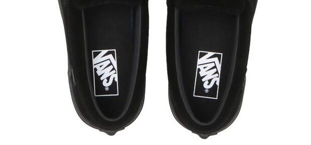 「この秋やっぱり欲しくて購入！」　VANS（ヴァンズ）の“ローファー”が人気　「履きやすいのにきちんと感がある」「歩きやすいローファー」