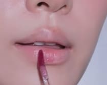 今さら聞けない“リップの塗り方”プロのスゴ技が142万再生　「てて天才すぎん!!?」「そんなコツが」「目から鱗でした」